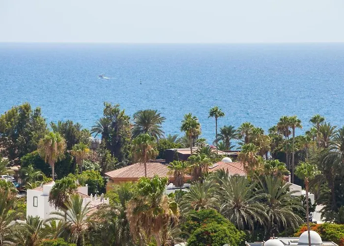 Luxury In Tenerife South Americas Playa de las Americas (Tenerife)